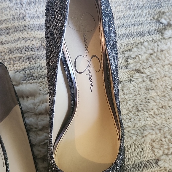 Jessica Simpson stilleto - Picture 2 of 3